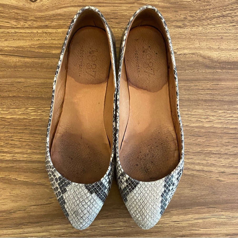 Madewell Pointed Flats - Grey Python - image 1